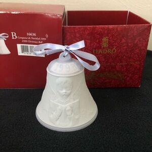 Lladro 1999 Christmas Bell, New in Box